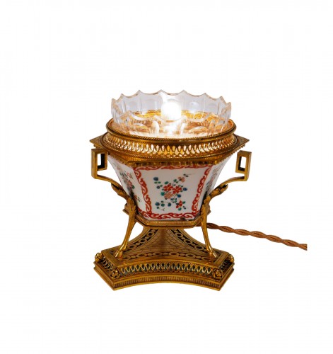 Charming Night Lamp, attributed to l'Escalier de Cristal, France Circa 1880
