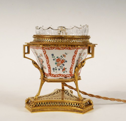 Lighting  - Charming Night Lamp, attributed to l&#039;Escalier de Cristal, France Circa 1880