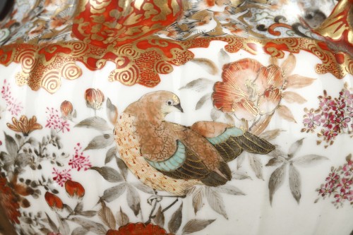 Napoléon III - Charmante suspension en porcelaine Kutani, Japon circa 1880