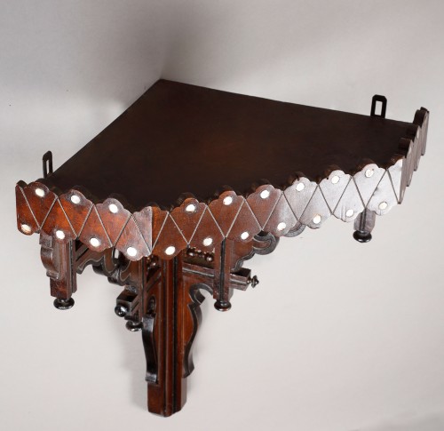 Étagère Orientalisante, France circa 1890 - Mobilier Style Napoléon III