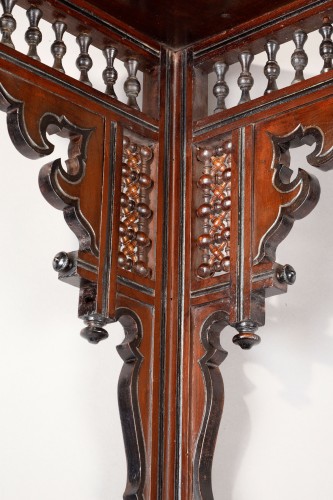 XIXe siècle - Étagère Orientalisante, France circa 1890