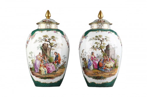 Impressive Pair of Vases and Cover Attr. to Samson & Cie France C. 1890