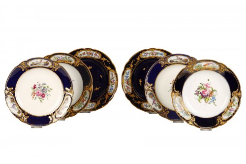 Ensemble de six assiettes en porcelaine, France circa 1880