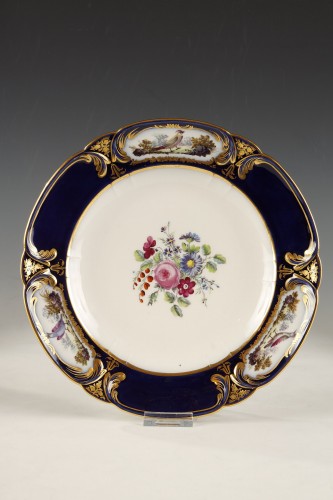 Set of Six porcelain Plates, France Circa 1880 - 