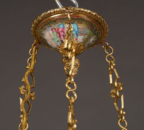 19th century - Canton Porcelain Chandelier, China France Circa 1880