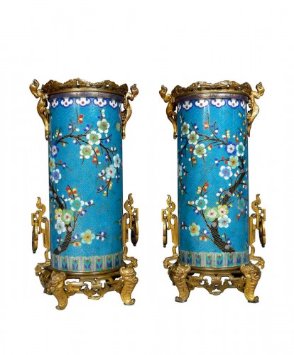 Pair of &quot;cloisonné&quot; Enamel Vases attributed to l&#039;Escalier de Cristal, France circa 1870