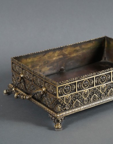 Objet de décoration Cassolettes, coupe et vase - Jardinière Orientalisante, France crca 1870