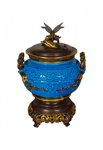 Chinese style covered Jar, by the Longwy Manufacture, France, circa 1870