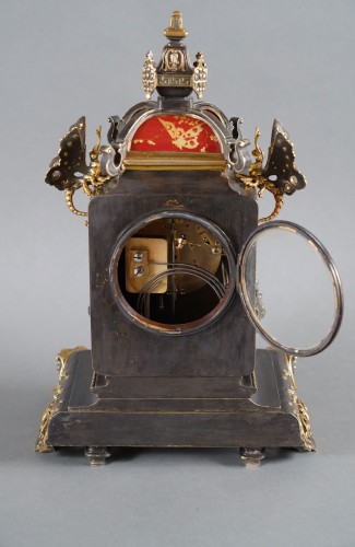  - « The Musician » Japonisme Clock attributed to L&#039;Escalier de Cristal, FR, circa 1890
