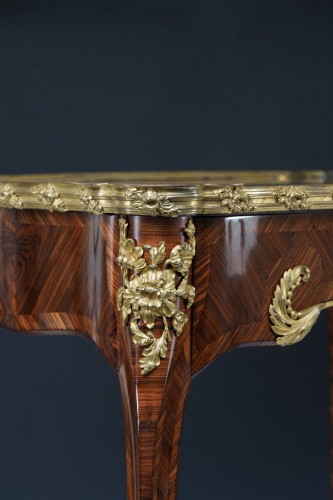 Table écritoire estampillée H. Nelson, France circa 1880 - Tobogan Antiques