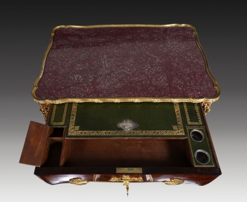 Antiquités - Table écritoire estampillée H. Nelson, France circa 1880