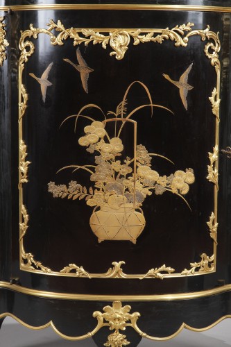 Paire d’encoignures en laque par A.E. Beurdeley, France circa 1890 - Tobogan Antiques