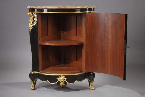  - Paire d’encoignures en laque par A.E. Beurdeley, France circa 1890