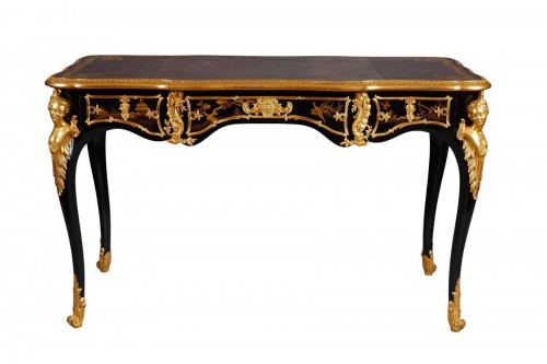 Bureau plat aux espagnolettes par A.E Beurdeley, France circa 1890