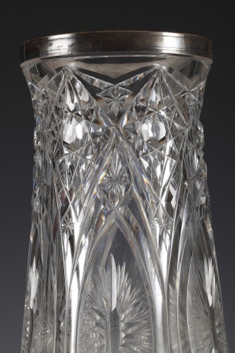 Pair of crystal Vases attributed to to Baccarat, France Circa 1920 - 