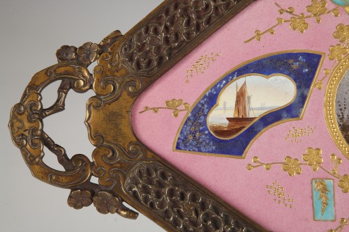 19th century - Japanese style Tray attributed to L&#039;Escalier de Cristal, France, Circa 1880