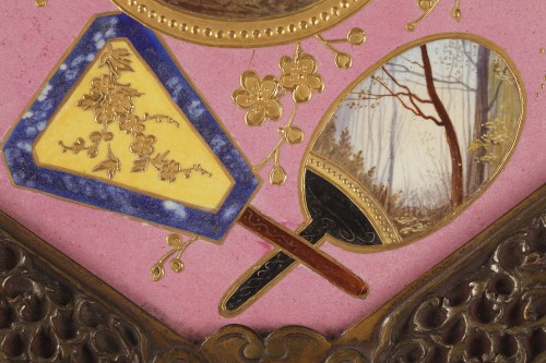  - Japanese style Tray attributed to L&#039;Escalier de Cristal, France, Circa 1880