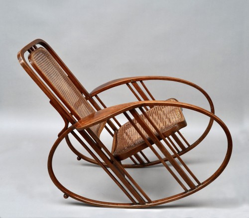 Seating  - &quot;Egg&quot; rocking Chair, Societa Anonima Antonio Volpe, Italy, circa 1922