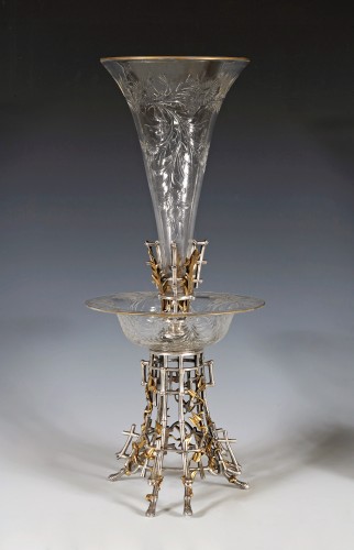 Christofle, “Japonisme” Soliflore Vase, France, Circa 1880 - Decorative Objects Style 