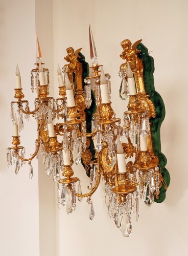 XIXe siècle - Baccarat et V. Paillard, Paire d’appliques aux médaillons, France circa1870