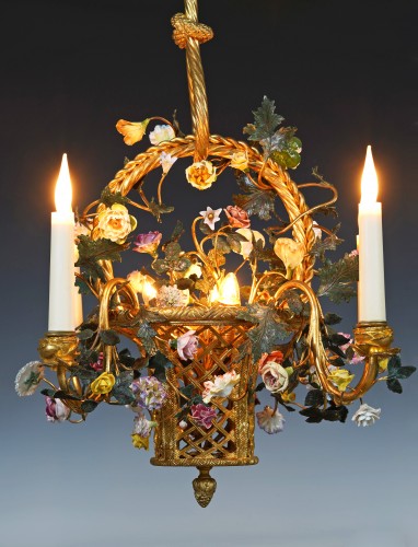 H. Vian, Lustre au bouquet fleuri et ses appliques, France Circa 1890 - Tobogan Antiques