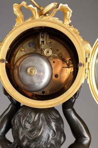 Antiquités - E. Hazart, Charming Clock, France, circa 1880