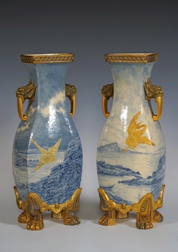 Royal Worcester - Pair of Japanese style Vases, England 1877 - Decorative Objects Style 