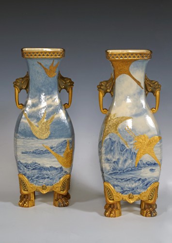Decorative Objects  - Royal Worcester - Pair of Japanese style Vases, England 1877