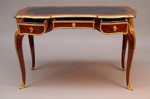 Antiquités - H.-L. Wassmus, paire de bureaux, France circa 1860