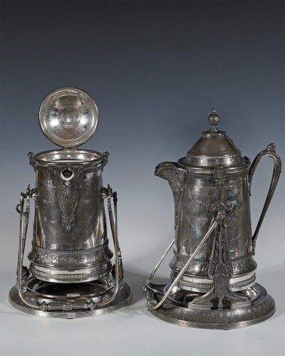 Reed & Barton, Paire de Pichets à eau glacée, Etats-Unis circa 1880 - 