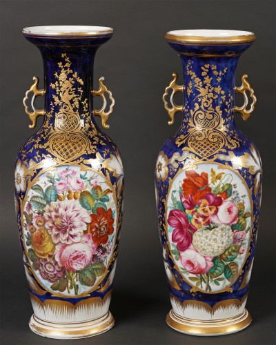 Manufacture de Valentine - Elégante paire de Vases, France circa 1860 - Céramiques, Porcelaines Style Napoléon III