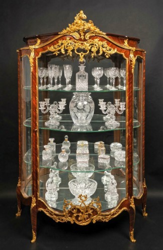 F. Schmit, vitrine d'inspiration Louis XV, France circa 1870 - Mobilier Style Napoléon III