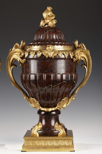 Objet de décoration Cassolettes, coupe et vase - Maison Lexcellent, paire de vases couverts, France circa 1890