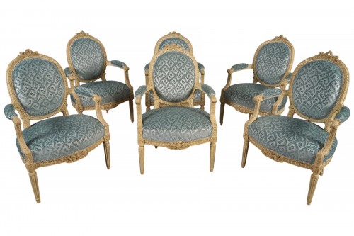 Ensemble de six fauteuils en cabriolet, France circa 1780