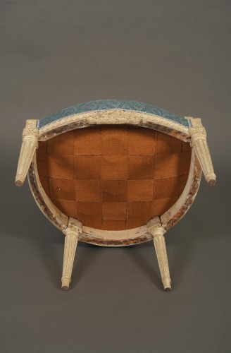 Antiquités - Ensemble de six fauteuils en cabriolet, France circa 1780
