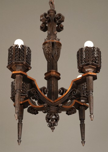 20th century - Neo-Gothic Chandelier "With Salamanders", France Circa 1925 attributed to Paul Kiss
