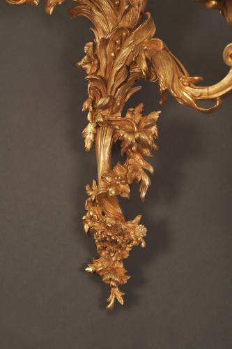Pair of gilt bronze wall lights with acanthus leaves, France Circa 1870 - Lighting Style Napoléon III