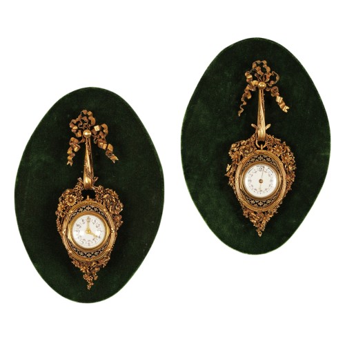 Ensemble pendule et baromètre en bronze doré, France circa 1860