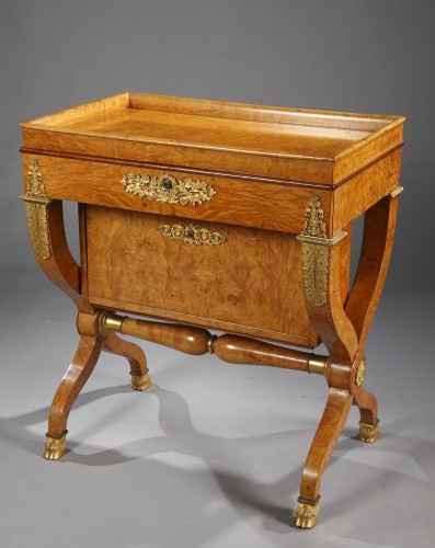Table à écrire Charles X, France circa 1825 - Mobilier Style Restauration - Charles X