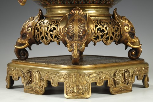  - Jardinière japonisante attribuée à L'Escalier de Cristal, France circa 1880