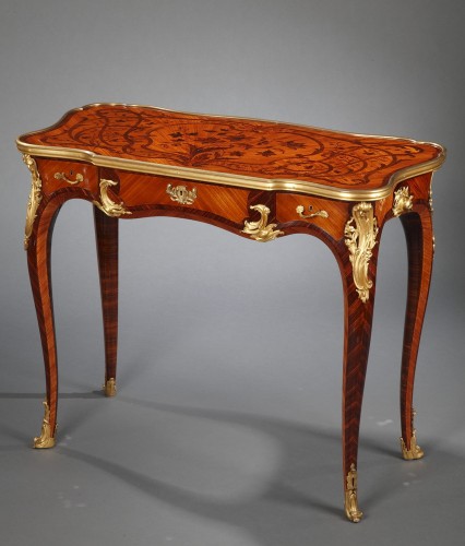 Table d'inspiration Louis XV par P. Sormani, France circa 1870 - Mobilier Style Napoléon III