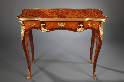 Mobilier Table & Guéridon - Table d'inspiration Louis XV par P. Sormani, France circa 1870