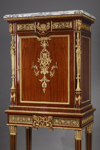 Louis XVI Style Cabinet and its Companion Vitrine by Linke, France c 1890 - 