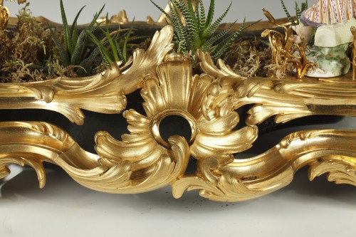  &quot;The Flower Garden&quot; Gilded Bronze Planter, France 18th Century - Decorative Objects Style Louis XV