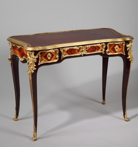 Furniture  - Fine pair of lady desks attributed to H. DASSON 