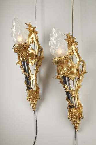 Paire d'appliques d'inspiration Louis XVI par Gagneau, France circa 1880 - Luminaires Style 