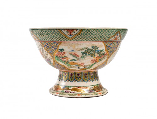 Grande coupe en porcelaine sur pied-douche de Kyoto