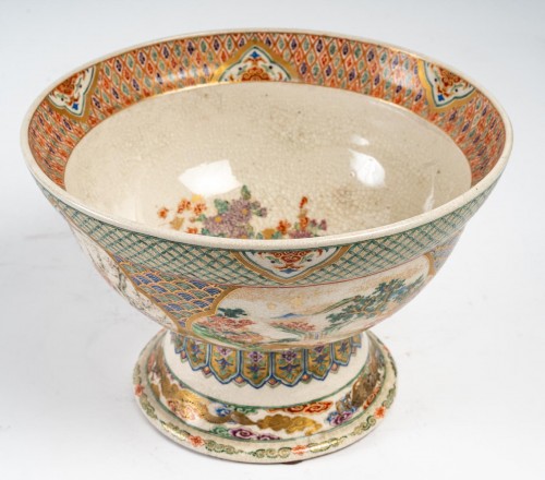 Grande coupe en porcelaine sur pied-douche de Kyoto - Tora Tori