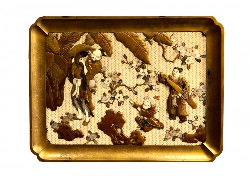Very large tray in lacquer, mother of pearl, bone and tortoise shell
