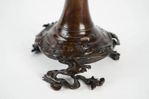 Grand vase japonais en bronze - Arts d